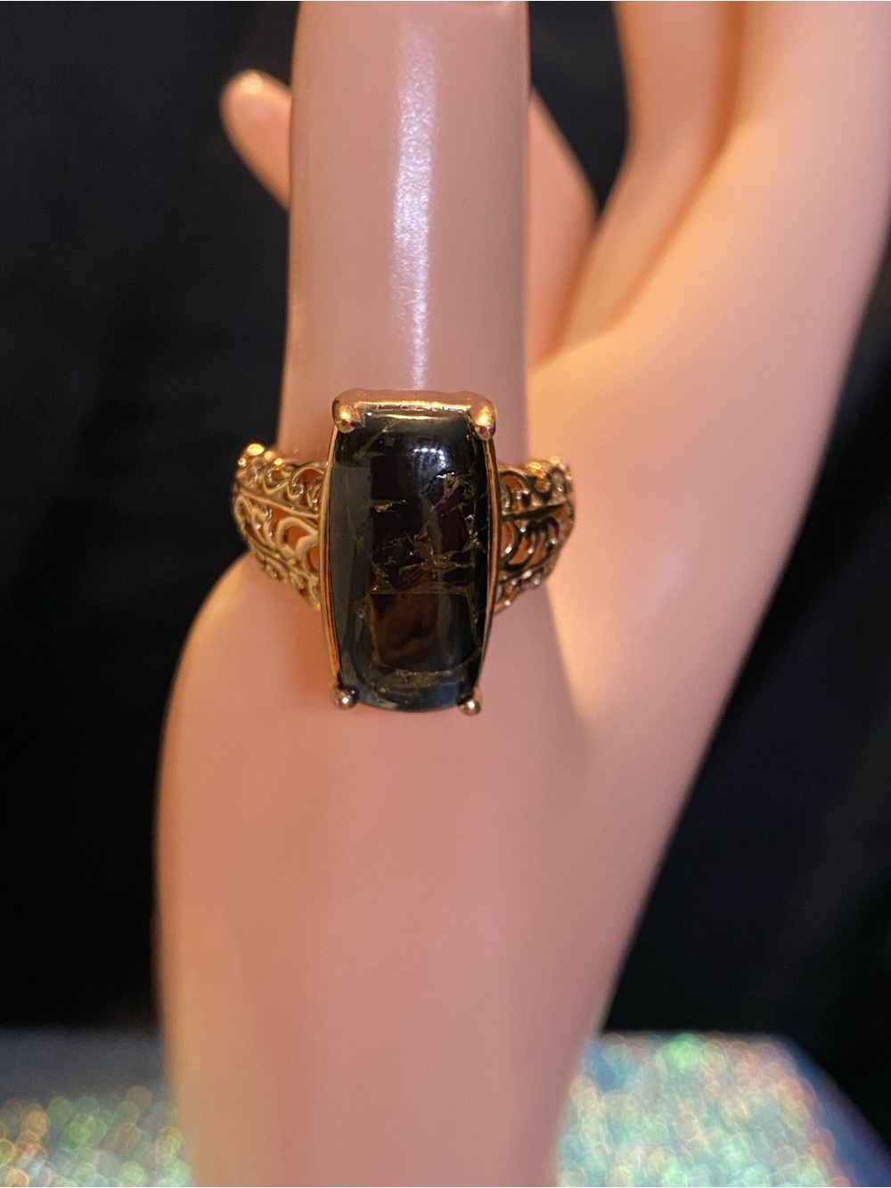 Matrix Silver Shungite 7.75 ctw Solitaire 14K Rose Gold over Copper Magnet